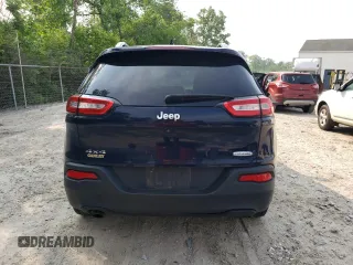 2016 Jeep Cherokee Latitude with VIN 1C4PJMCB9GW112576, listed as a Copart auction lot 58652755 with 121,088 mi miles and Salvage title. Bid and sale history available at DreamBid. Image 6.