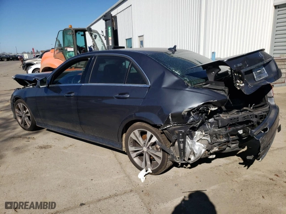 2014 Mercedes-Benz E-Class E 350 Sport with VIN WDDHF5KB5EB033882, listed as a Copart auction lot 42989645 with 122,146 mi miles and Salvage Title. Bid and sale history available at carsss.com. Image 2.