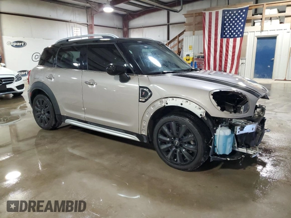 2024 MINI Countryman Cooper S z VIN WMZ53BR02R3R37357, wystawiony jako Copart lot #82251834 z przebiegiem 23 608 mil mil oraz Czysty tytuł • Clean title. Historia ofert i sprzedaży dostępna na DreamBid. Obrazek 4.