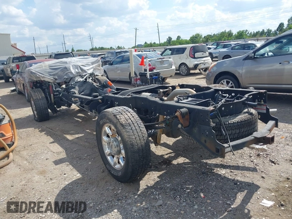 2016 Ford F-250 Lariat with VIN 1FT7W2B62GEA64063, listed as a IAAI auction lot 40114220 with Not Provided miles and . Bid and sale history available at DreamBid. Image 3.
