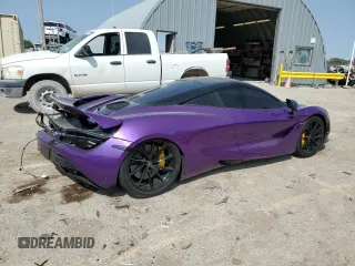 2018 McLaren 720S z VIN SBM14DCA2JW000849, wystawiony jako Copart lot #71075974 z przebiegiem Nie podano mil oraz Szkody całkowita. Historia ofert i sprzedaży dostępna na DreamBid. Obrazek 3.