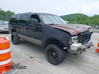 2000 Ford Excursion Limited z VIN 1FMSU43F7YEC35137, wystawiony jako IAAI lot #42246545 z przebiegiem 389 509 mil mil oraz . Historia ofert i sprzedaży dostępna na DreamBid. Obrazek 1.
