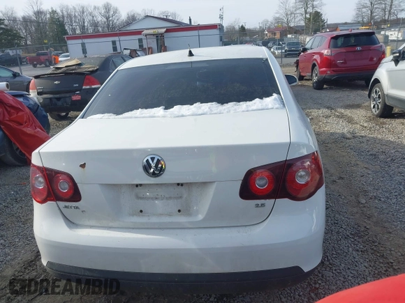 2009 Volkswagen Jetta S с VIN 3VWJM71K89M126759, выставлен на аукционе IAAI как лот 41089190 с пробегом 217 559 миль миль и . История ставок и продаж доступна на DreamBid. Изображение 16.