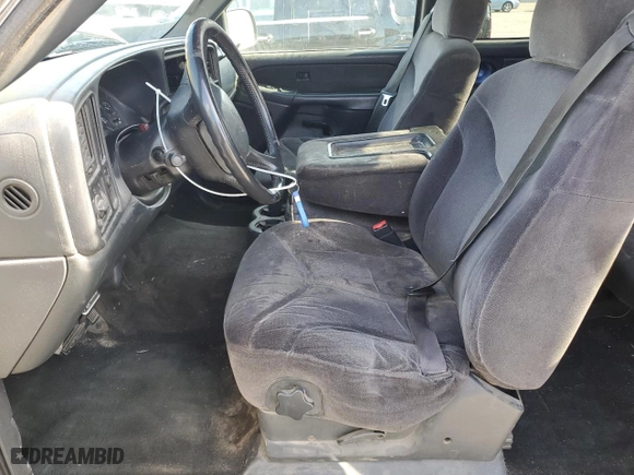 2002 GMC Sierra 1500 SLE with VIN 2GTEC19V221182809, listed as a Copart auction lot 45427465 with 224,191 mi miles and Salvage Title. Bid and sale history available at carsss.com. Image 7.