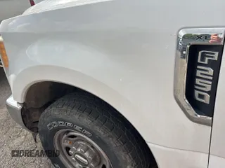 2017 Ford F-250 XL with VIN 1FT7W2A61HEC03778, listed as a IAAI auction lot 42783433 with 221,117 mi miles and . Bid and sale history available at DreamBid. Image 2.