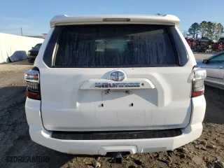 2014 Toyota 4Runner SR5 with VIN JTEZU5JR5E5069245, listed as a Copart auction lot 50410975 with 170,592 mi miles and Salvage Title. Bid and sale history available at carsss.com. Image 6.