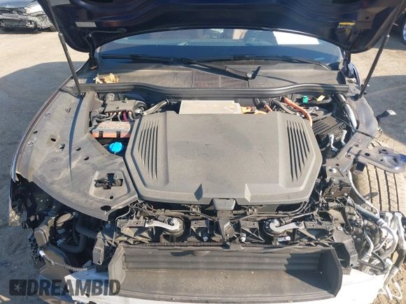 2021 Audi e-tron Premium Plus with VIN WA1LAAGE3MB028896, listed as a IAAI auction lot 41415811 with 39,770 mi miles and . Bid and sale history available at DreamBid. Image 10.