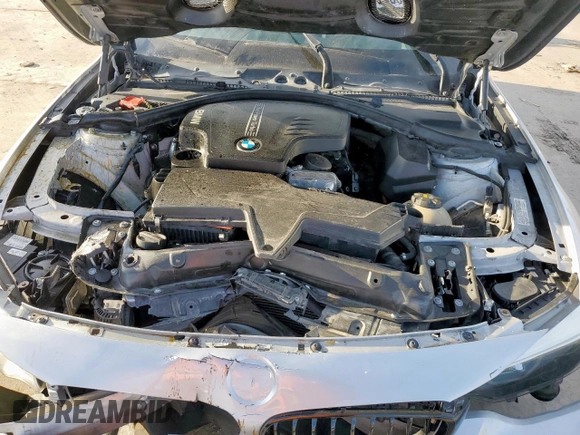 2015 BMW 4 Series 428i z VIN WBA3N3C55FK231929, wystawiony jako Copart lot #57683365 z przebiegiem 169 527 mil mil oraz Szkoda całkowita • Salvage title. Historia ofert i sprzedaży dostępna na DreamBid. Obrazek 11.