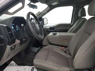 2019 Ford F-150 XL z VIN 1FTEX1EP6KKD76965, wystawiony jako IAAI lot #42631391 z przebiegiem 143 283 mil mil oraz . Historia ofert i sprzedaży dostępna na DreamBid. Obrazek 31.