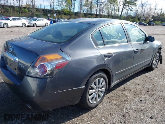2011 Nissan Altima 2.5 S with VIN 1N4AL2AP9BN506201, listed as a IAAI auction lot 42142295 with 999,999 mi miles. Bid and sale history available at carsss.com. Image 4.
