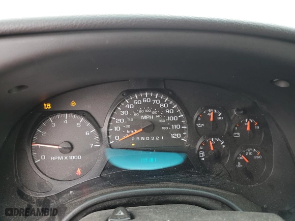 2008 Chevrolet TrailBlazer LT w/1LT with VIN 1GNDS13S082119284, listed as a Copart auction lot 49493835 with 177,181 mi miles and Clean Title. Bid and sale history available at carsss.com. Image 10.