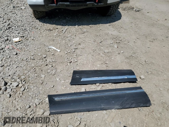 2018 Ford Explorer Limited с VIN 1FM5K7FH5JGC83246, выставлен на аукционе Copart как лот 67142934 с пробегом 140 627 миль миль и Списание • Salvage title. История ставок и продаж доступна на DreamBid. Изображение 13.