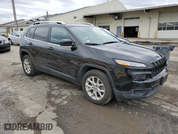 2018 Jeep Cherokee Latitude Plus with VIN 1C4PJLLB5JD511997, listed as a Copart auction lot 53943805 with 125,598 mi miles and Clean Title. Bid and sale history available at DreamBid. Image 4.