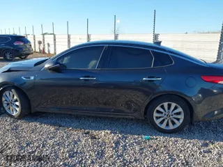 2018 Kia Optima EX with VIN 5XXGU4L3XJG226708, listed as a IAAI auction lot 41036342 with 118,162 mi miles. Bid and sale history available at carsss.com. Image 15.