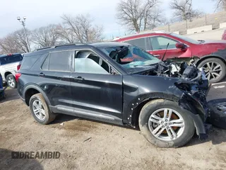 2024 Ford Explorer XLT с VIN 1FMSK8DHXRGA01982, выставлен на аукционе IAAI как лот 41593934 с пробегом 23 547 миль миль и . История ставок и продаж доступна на DreamBid. Изображение 12.