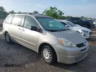 2005 Toyota Sienna CE z VIN 5TDZA23C05S329193, wystawiony jako IAAI lot #42467767 z przebiegiem 134 928 mil mil oraz . Historia ofert i sprzedaży dostępna na DreamBid. Obrazek 1.