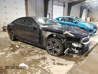 2022 BMW 8 Series 840i with VIN WBAGV4C08NCJ12339, listed as a Copart auction lot 86587434 with 35,106 mi miles and Salvage title. Bid and sale history available at DreamBid. Image 4.