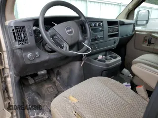 2008 GMC Savana with VIN 1GJHG39K481190033, listed as a Copart auction lot 46991095 with 80,625 mi miles and Clean Title. Bid and sale history available at carsss.com. Image 8.