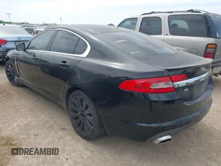 2009 Jaguar XF Premium Luxury z VIN SAJWA06B79HR38643, wystawiony jako IAAI lot #41938355 z przebiegiem Nie podano mil oraz . Historia ofert i sprzedaży dostępna na DreamBid. Obrazek 3.