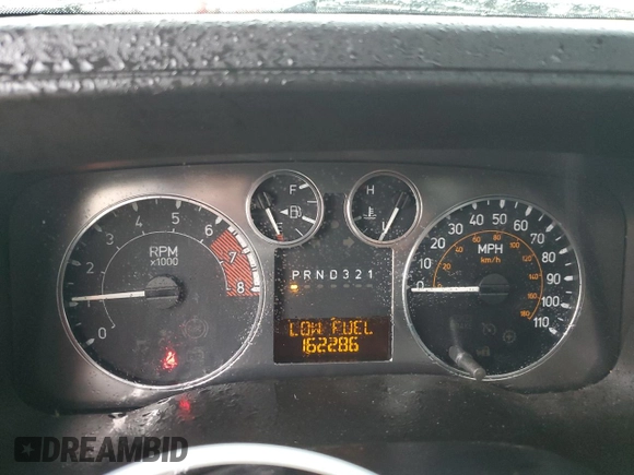 2006 Hummer H3 z VIN 5GTDN136268312932, wystawiony jako Copart lot #57137395 z przebiegiem 162 286 mil mil oraz Nie do naprawy • Non repairable. Historia ofert i sprzedaży dostępna na DreamBid. Obrazek 9.