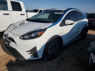 2018 Toyota Prius One z VIN JTDKDTB39J1615387, wystawiony jako Copart lot #53494085 z przebiegiem 45 802 mil mil oraz Czysty tytuł • Clean title. Historia ofert i sprzedaży dostępna na DreamBid. Obrazek 1.