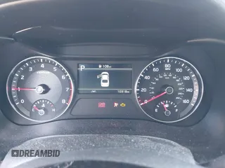 2024 Kia Forte LXS z VIN 3KPF24AD8RE794263, wystawiony jako IAAI lot #40550643 z przebiegiem 10 318 mil mil oraz . Historia ofert i sprzedaży dostępna na DreamBid. Obrazek 7.