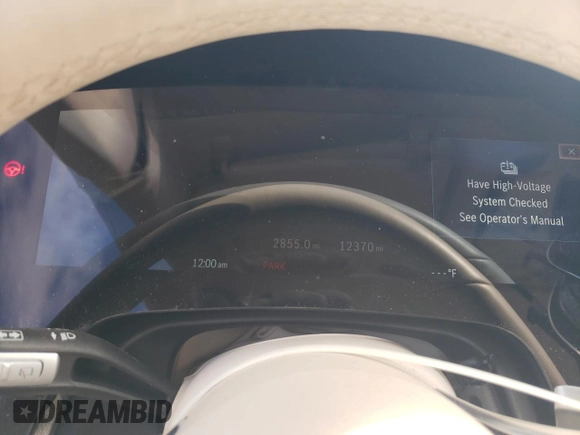 2023 Mercedes-Benz EQS 580 z VIN 4JGDM4EB1PA027036, wystawiony jako Copart lot #43397845 z przebiegiem 12 370 mil mil oraz Szkoda całkowita • Salvage title. Historia ofert i sprzedaży dostępna na DreamBid. Obrazek 9.