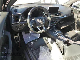 2018 Audi SQ5 Premium Plus with VIN WA1A4AFY5J2053904, listed as a Copart auction lot 75339584 with 89,439 mi miles and Salvage Title. Bid and sale history available at DreamBid. Image 8.