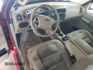 2005 Ford Explorer Sport Trac XLS с VIN 1FMDU77K25UA70696, выставлен на аукционе Copart как лот 65707415 с пробегом Не указан миль и Чистый • Clean title. История ставок и продаж доступна на DreamBid. Изображение 8.