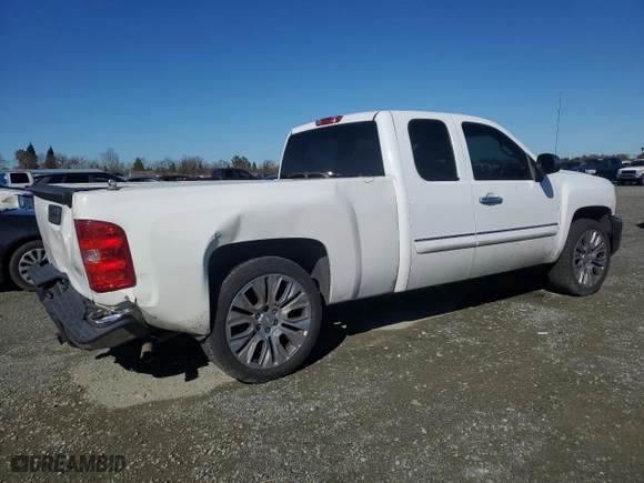 2011 Chevrolet Silverado 1500 LT with VIN 1GCRCSE0XBZ239721, listed as a Copart auction lot 47461575 with 353,931 mi miles and Salvage Title. Bid and sale history available at carsss.com. Image 3.
