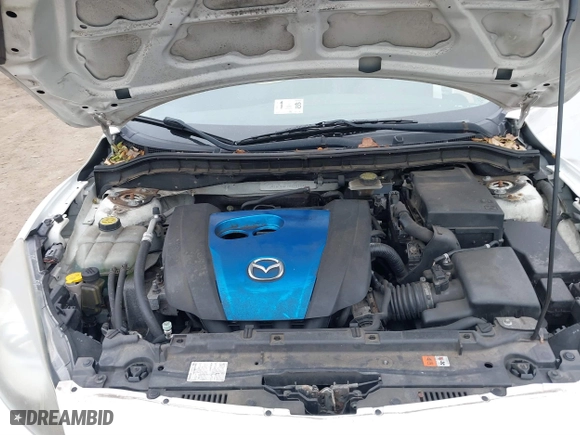 2013 Mazda Mazda3 i Grand Touring with VIN JM1BL1WP2D1781548, listed as a IAAI auction lot 41759057 with 138,915 mi miles. Bid and sale history available at carsss.com. Image 10.