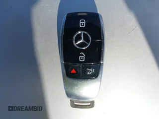 2022 Mercedes-Benz E-Class E 350 with VIN W1KZF8DBXNB080246, listed as a IAAI auction lot 41597696 with 35,350 mi miles. Bid and sale history available at carsss.com. Image 11.