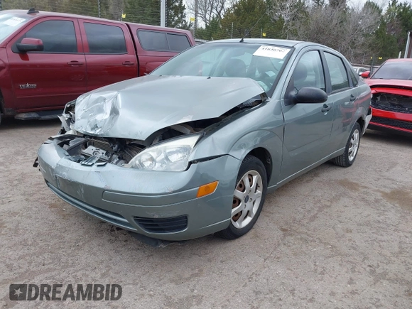 2005 Ford Focus S with VIN 1FAFP34N55W316128, listed as a IAAI auction lot 41830704 with 120,638 mi miles and . Bid and sale history available at carsss.com. Image 2.