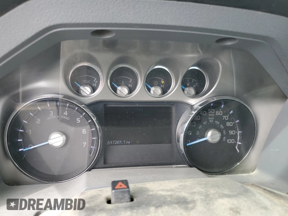 2014 Ford F-250 XL with VIN 1FT7X2B64EEA31379, listed as a Copart auction lot 54993565 with 517,261 mi miles and Clean title. Bid and sale history available at DreamBid. Image 9.