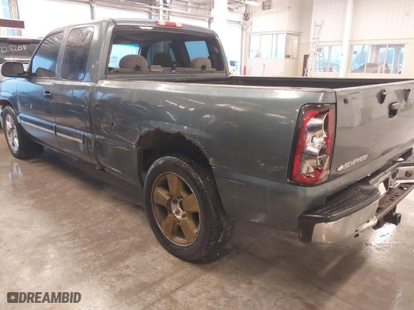 2006 Chevrolet Silverado 1500 LT1 with VIN 1GCEC19Z36Z286015, listed as a IAAI auction lot 40826253 with 263,540 mi miles. Bid and sale history available at carsss.com. Image 12.