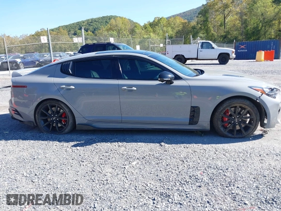 2022 Kia Stinger GT2 with VIN KNAE55LC8N6105316, listed as a IAAI auction lot 40491088 with 54,503 mi miles and . Bid and sale history available at DreamBid. Image 13.
