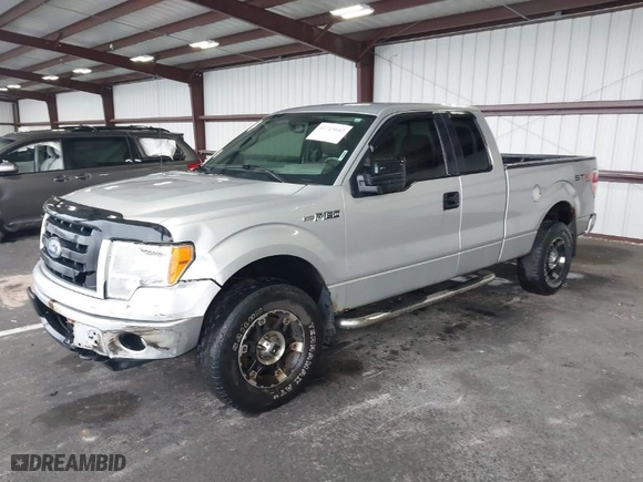 2010 Ford F-150 XL with VIN 1FTEX1E83AFC80694, listed as a IAAI auction lot 41723042 with 237,760 mi miles. Bid and sale history available at carsss.com. Image 2.