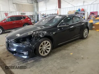2017 Tesla Model S 100D z VIN 5YJSA1E2XHF229871, wystawiony jako Copart lot #55276675 z przebiegiem 140 616 mil mil oraz Czysty tytuł • Clean title. Historia ofert i sprzedaży dostępna na DreamBid. Obrazek 1.