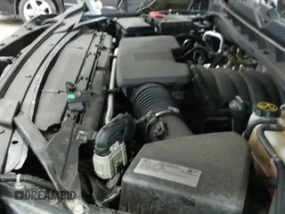 2021 Chevrolet Tahoe LT z VIN 1GNSKNKD5MR354265, wystawiony jako IAAI lot #42331890 z przebiegiem 106 250 mil mil oraz . Historia ofert i sprzedaży dostępna na DreamBid. Obrazek 20.