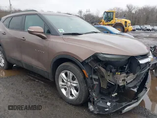 2020 Chevrolet Blazer LT z VIN 3GNKBHRS1LS547370, wystawiony jako IAAI lot #41576255 z przebiegiem 79 254 mil mil oraz . Historia ofert i sprzedaży dostępna na DreamBid. Obrazek 17.