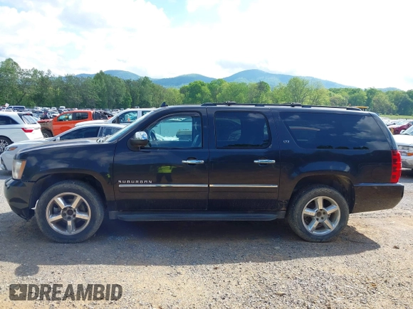 2011 Chevrolet Suburban LTZ with VIN 1GNSKKE38BR359006, listed as a IAAI auction lot 42183589 with 162,154 mi miles and . Bid and sale history available at DreamBid. Image 15.
