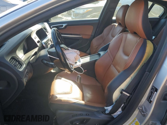 2015 Volvo S60 T5 Platinum with VIN YV1612TM8F1357277, listed as a Copart auction lot 74011524 with 142,092 mi miles and Non Repairable. Bid and sale history available at carsss.com. Image 7.