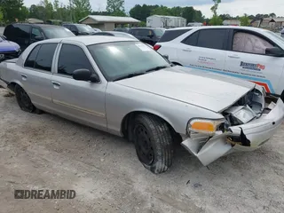 2011 Ford Police Interceptor z VIN 2FABP7BV1BX116629, wystawiony jako IAAI lot #42119493 z przebiegiem Nie podano mil oraz . Historia ofert i sprzedaży dostępna na DreamBid. Obrazek 1.