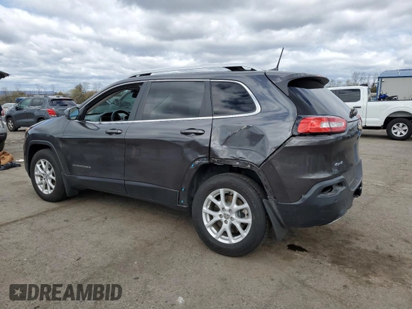 2016 Jeep Cherokee Latitude with VIN 1C4PJMCS8GW294304, listed as a Copart auction lot 53087875 with 61,800 mi miles and Salvage Title. Bid and sale history available at carsss.com. Image 2.