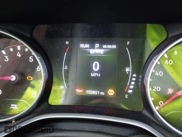 2019 Jeep Compass Latitude with VIN 3C4NJCBB4KT778018, listed as a IAAI auction lot 41900231 with 102,651 mi miles and . Bid and sale history available at carsss.com. Image 15.