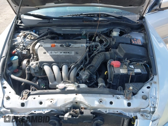 2003 Honda Accord LX with VIN 1HGCM563X3A098325, listed as a IAAI auction lot 42746146 with 204,146 mi miles and . Bid and sale history available at DreamBid. Image 10.