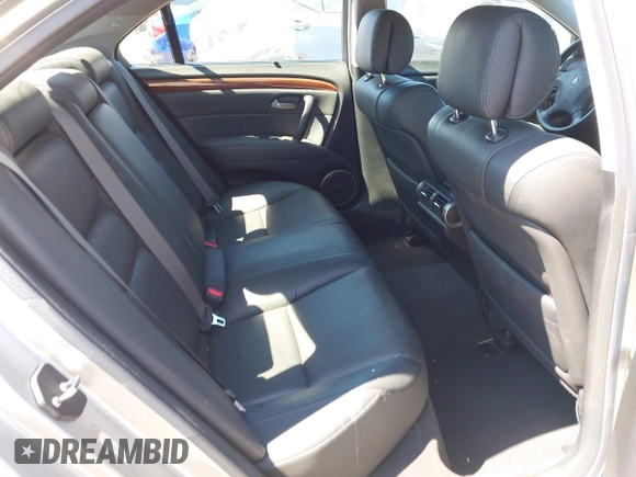 2006 Acura RL with VIN JH4KB16556C007009, listed as a IAAI auction lot 42544310 with 232,005 mi miles and . Bid and sale history available at DreamBid. Image 8.