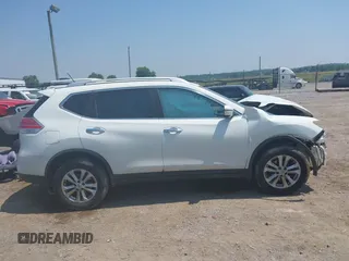 2016 Nissan Rogue SV z VIN KNMAT2MV0GP714595, wystawiony jako IAAI lot #42413568 z przebiegiem 125 921 mil mil oraz . Historia ofert i sprzedaży dostępna na DreamBid. Obrazek 13.