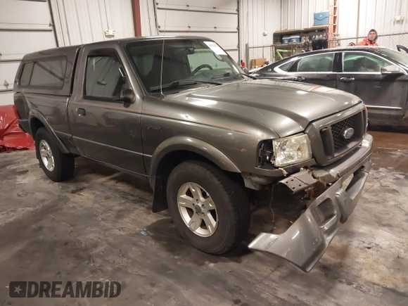 2004 Ford Ranger Edge Plus with VIN 1FTYR11U64PB54435, listed as a IAAI auction lot 41532425 with 88,201 mi miles. Bid and sale history available at carsss.com. Image 1.