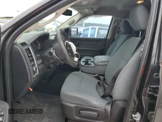 2015 Ram 1500 Tradesman z VIN 1C6RR7FT5FS719322, wystawiony jako Copart lot #52606965 z przebiegiem 148 354 mil mil oraz Szkoda całkowita • Salvage title. Historia ofert i sprzedaży dostępna na DreamBid. Obrazek 7.